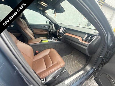 2024 Volvo XC60 Recharge Plug-In Hybrid T8 eAWD PHEV Plus Dark Theme