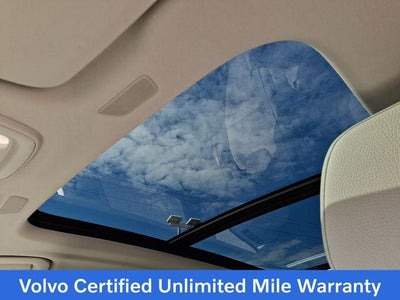 2023 Volvo XC60 Recharge Plug-In Hybrid T8 eAWD PHEV Plus Bright Theme