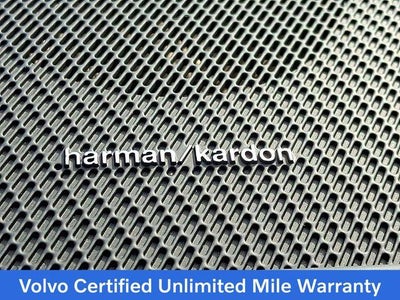 2023 Volvo XC60 Recharge Plug-In Hybrid T8 eAWD PHEV Plus Bright Theme