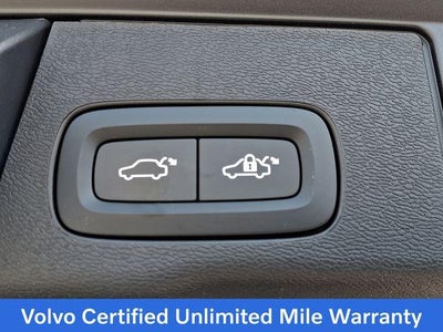 2023 Volvo XC60 Recharge Plug-In Hybrid T8 eAWD PHEV Plus Bright Theme