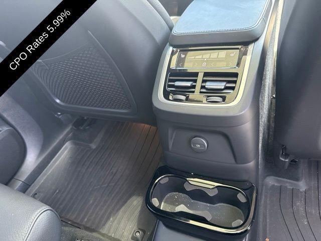 2025 Volvo XC90 Plug-In Hybrid T8 AWD Plus 6-Seater