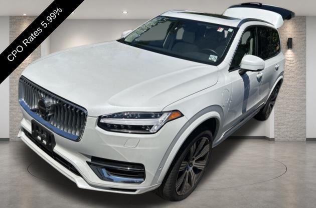 2025 Volvo XC90 Plug-In Hybrid T8 AWD Plus 7-Seater