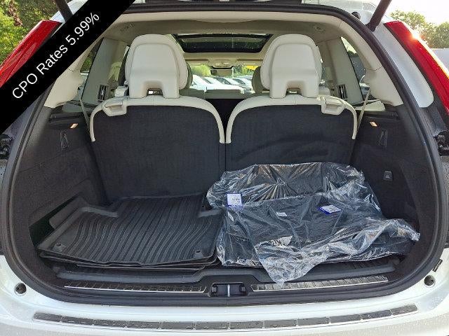 2025 Volvo XC90 Plug-In Hybrid T8 AWD Plus 7-Seater
