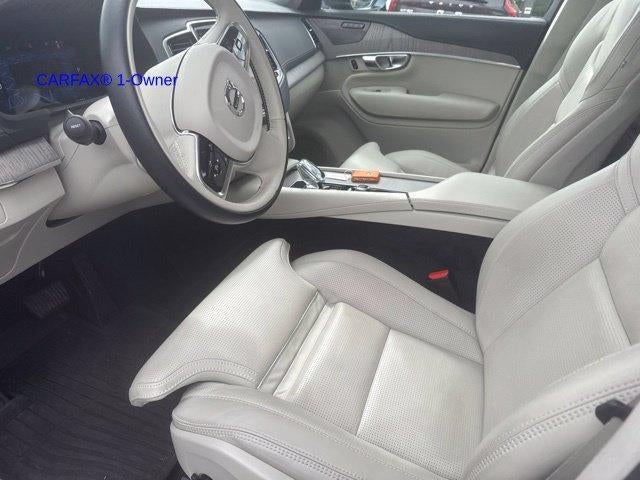 2025 Volvo XC90 Plug-In Hybrid T8 AWD Ultra 7-Seater