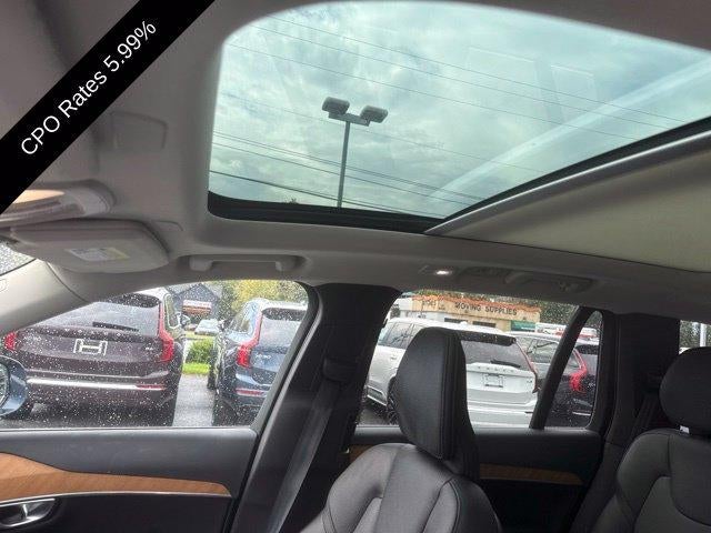 2023 Volvo XC90 B5 AWD Plus 7P