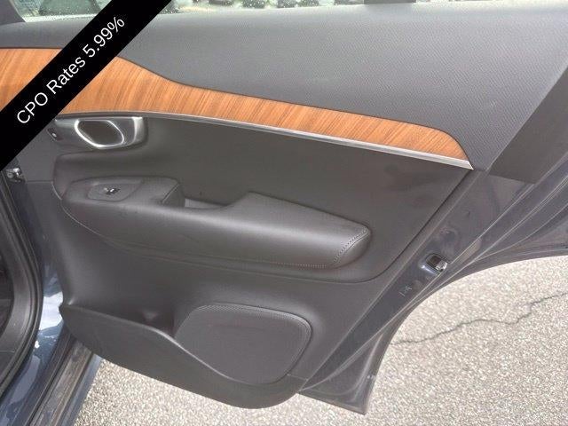 2023 Volvo XC90 B5 AWD Plus 7P