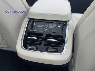 2023 Volvo XC90 B5 AWD Core 7P