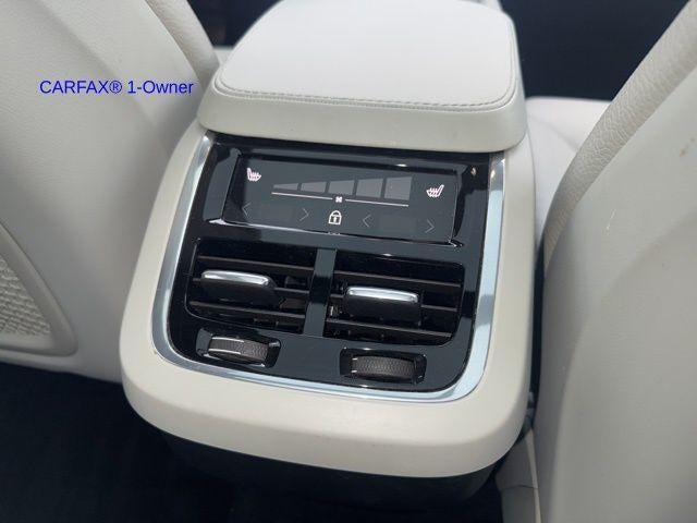 2023 Volvo XC90 B5 AWD Core 7P