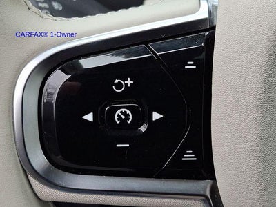 2023 Volvo XC90 B5 AWD Core 7P