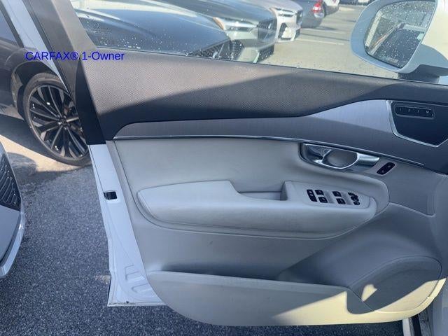 2023 Volvo XC90 B5 AWD Core 7P