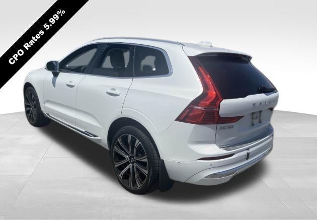 2023 Volvo XC60 B5 AWD Ultimate Bright Theme