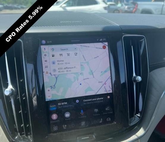 2023 Volvo XC60 B5 AWD Ultimate Bright Theme