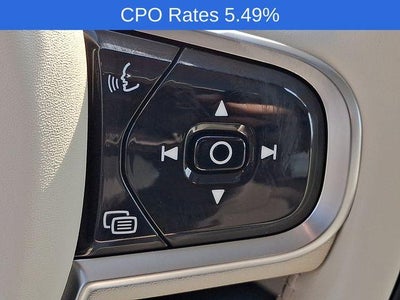 2023 Volvo XC60 B5 AWD Ultimate Bright Theme