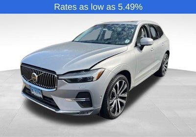 2023 Volvo XC60 B5 AWD Ultimate Bright Theme