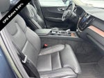 2023 Volvo XC60 B5 AWD Ultimate Bright Theme