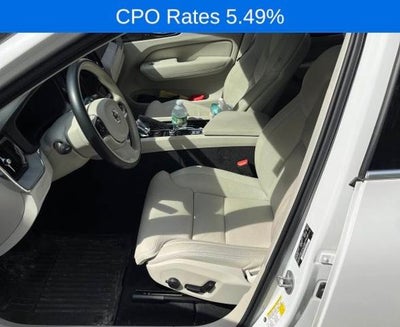 2023 Volvo XC60 B5 AWD Ultimate Bright Theme