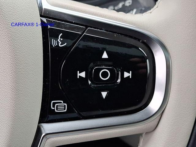 2023 Volvo XC60 B5 AWD Ultimate Bright Theme