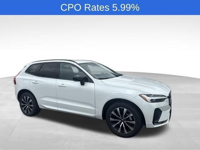 2024 Volvo XC60 B5 AWD Core Dark Theme