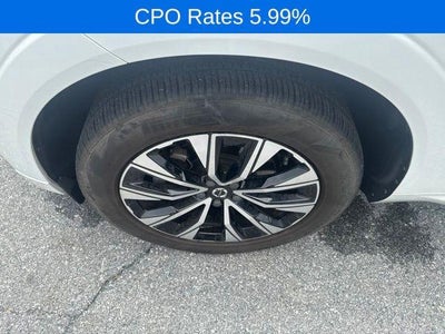 2024 Volvo XC60 B5 AWD Core Dark Theme