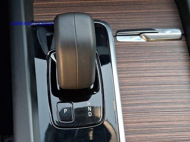 2022 Volvo XC60 B5 AWD Momentum