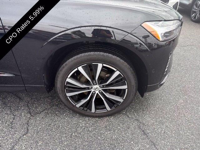 2024 Volvo XC60 B5 AWD Plus Dark Theme