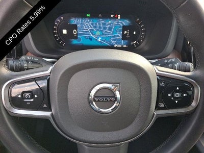 2024 Volvo XC60 B5 AWD Plus Dark Theme