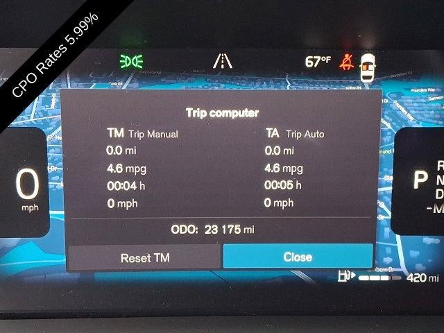 2024 Volvo XC60 B5 AWD Plus Dark Theme