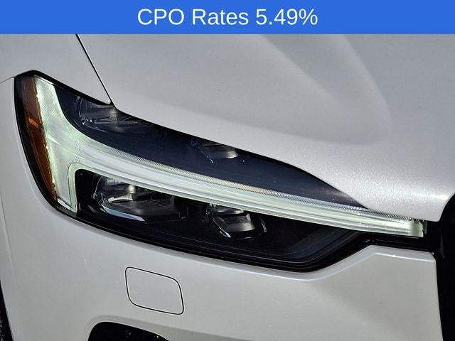 2024 Volvo XC60 B5 AWD Plus Dark Theme