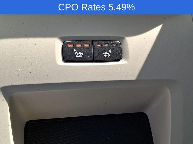 2024 Volvo XC60 B5 AWD Plus Dark Theme