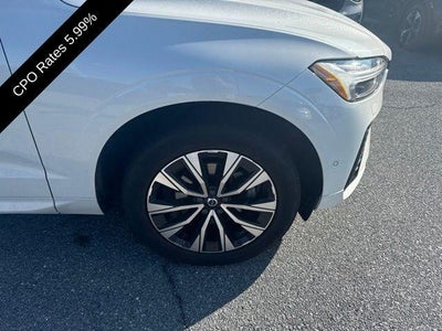 2024 Volvo XC60 B5 AWD Plus Dark Theme