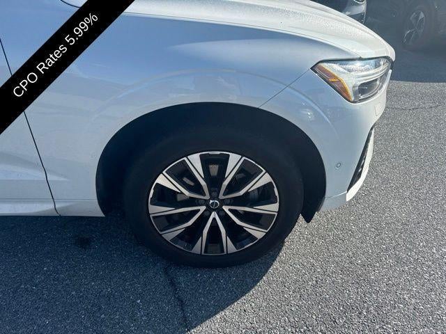 2024 Volvo XC60 B5 AWD Plus Dark Theme