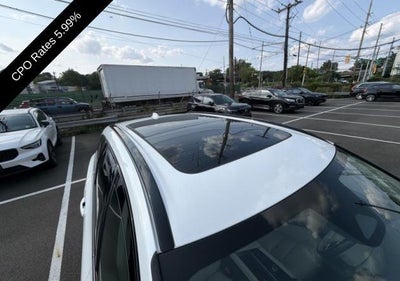 2024 Volvo XC60 B5 AWD Plus Dark Theme