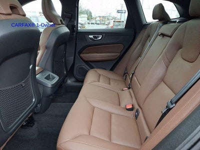 2024 Volvo XC60 B5 AWD Plus Dark Theme