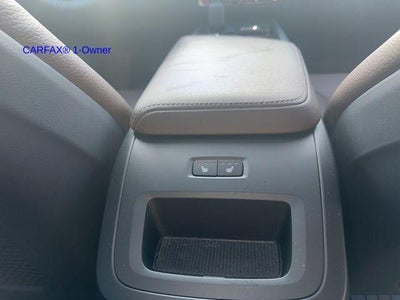 2024 Volvo XC60 B5 AWD Plus Dark Theme