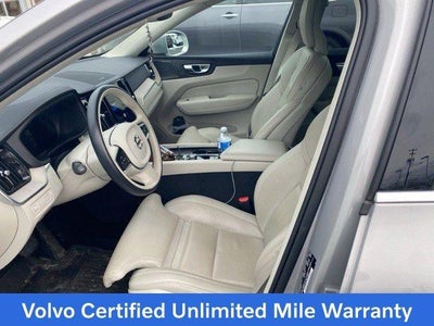 2022 Volvo XC60 B5 AWD Inscription