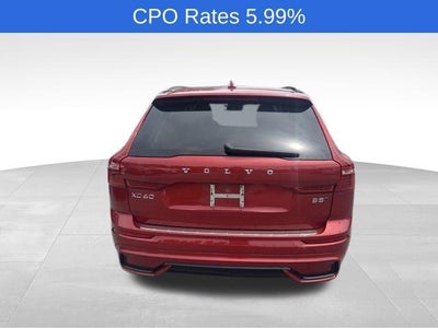 2024 Volvo XC60 B5 AWD Plus Dark Theme