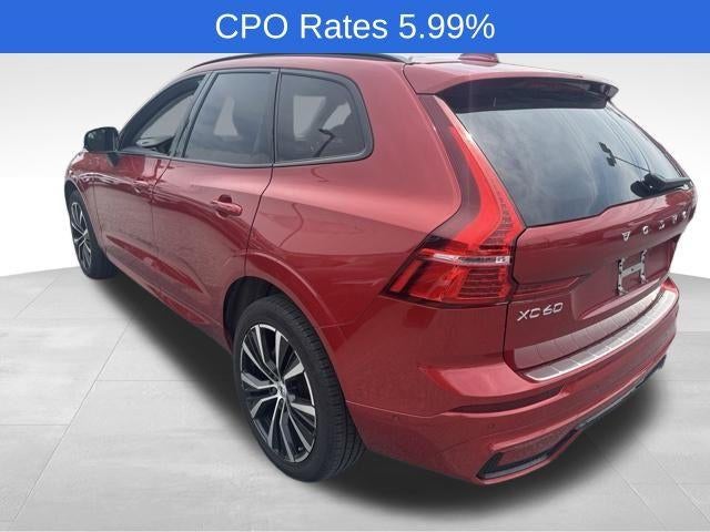 2024 Volvo XC60 B5 AWD Plus Dark Theme