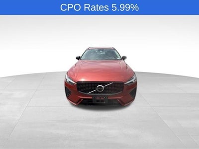 2024 Volvo XC60 B5 AWD Plus Dark Theme