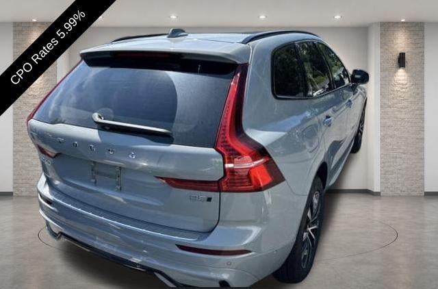 2024 Volvo XC60 B5 AWD Plus Dark Theme