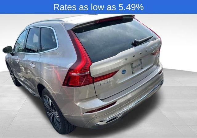 2023 Volvo XC60 B5 AWD Plus Bright Theme