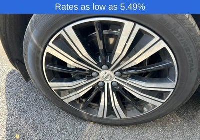 2023 Volvo XC60 B5 AWD Plus Bright Theme