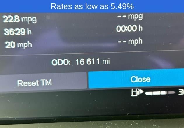 2023 Volvo XC60 B5 AWD Plus Bright Theme