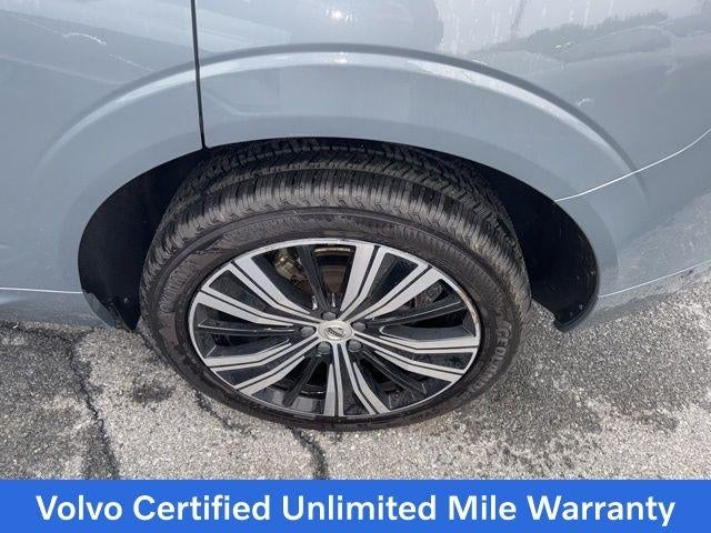 2023 Volvo XC60 B5 AWD Plus Bright Theme