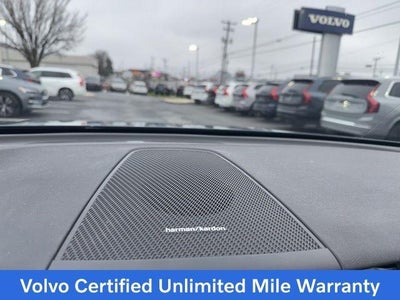 2023 Volvo XC60 B5 AWD Plus Bright Theme