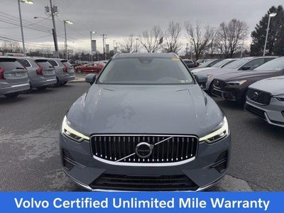 2023 Volvo XC60 B5 AWD Plus Bright Theme