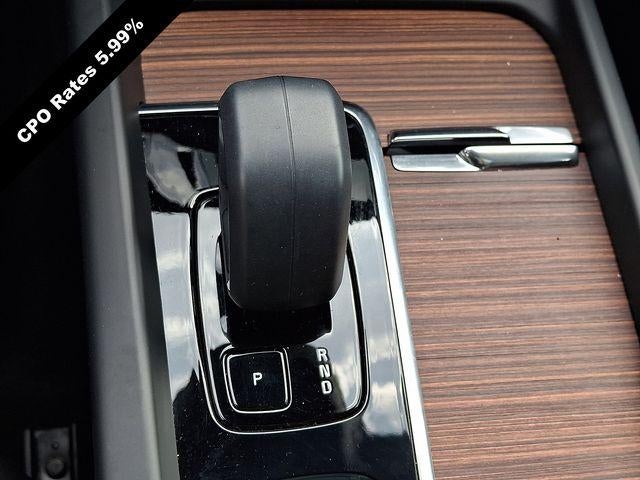 2023 Volvo XC60 B5 AWD Plus Bright Theme