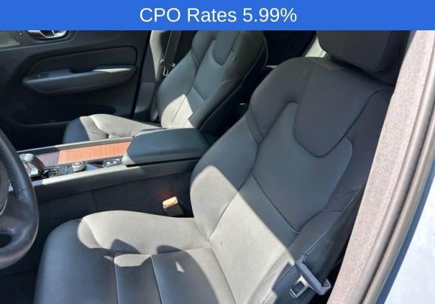 2023 Volvo XC60 B5 AWD Plus Bright Theme