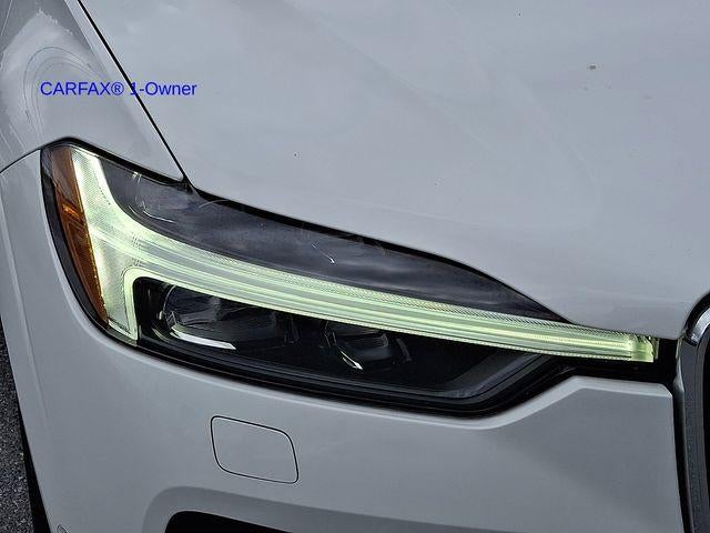 2023 Volvo XC60 B5 AWD Plus Bright Theme