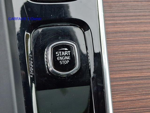 2023 Volvo XC60 B5 AWD Plus Bright Theme