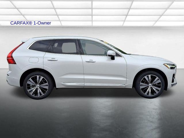 2023 Volvo XC60 B5 AWD Plus Bright Theme
